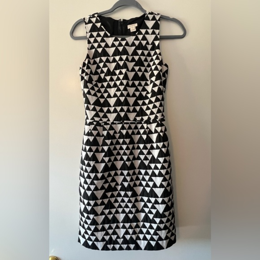 J. Crew Black & White Geometric Knee Length Sheath Dress With‎ Pockets, Size 00
